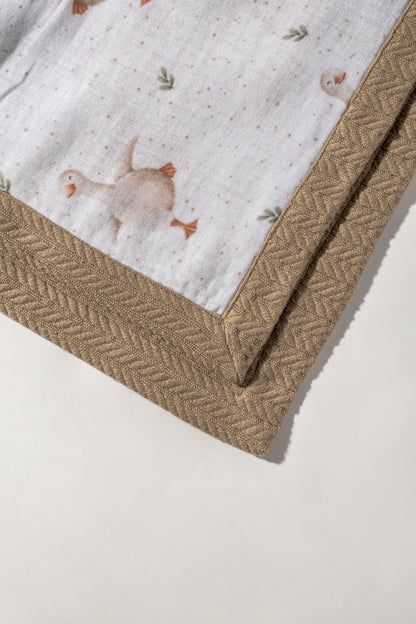 Gigi Goose Kişiselleştirilmiş Bebek Battaniyesi – %100 Pamuk