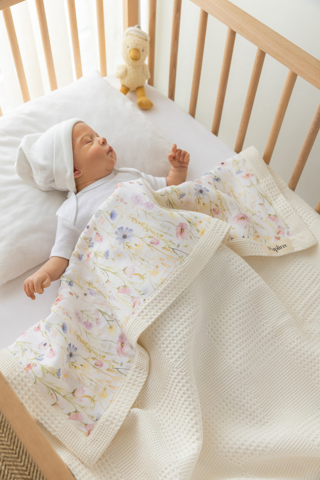 Bahar Buketi Kişiselleştirilmiş Bebek Battaniyesi – %100 Pamuk